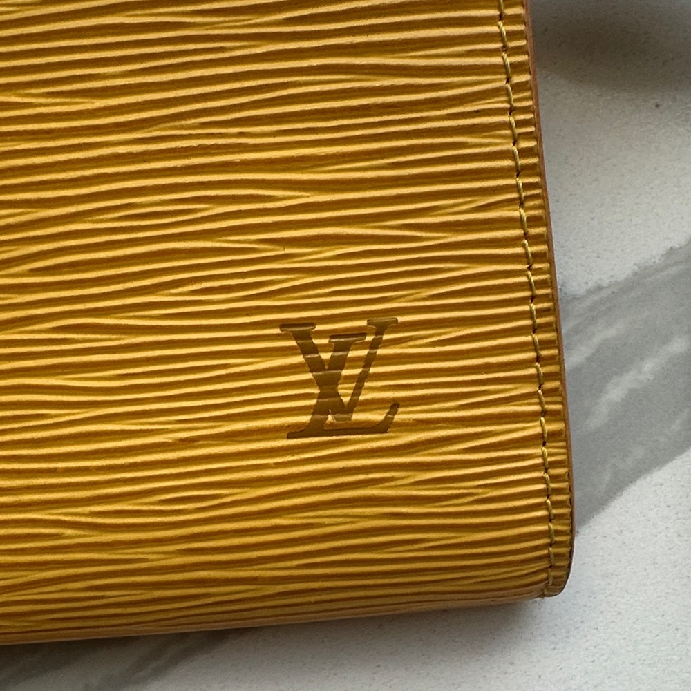 Louis Vuitton Epi leather pochette vintage Tassili Yellow - Picture 2 of 16